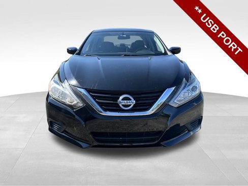 Used 2018 Nissan Altima 2.5 S w/ S Convenience Package image 10