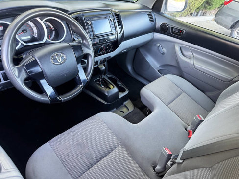 Used 2014 Toyota Tacoma 2WD Regular Cab image 8