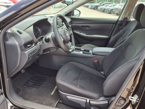 Certified 2025 Nissan Sentra S image 4