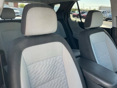 Used 2020 Chevrolet Equinox LT w/ Driver Convenience Package image 29