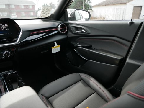 New 2026 Chevrolet Trax RS image 15