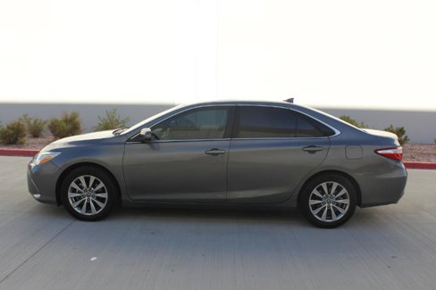 Used 2017 Toyota Camry XLE image 8