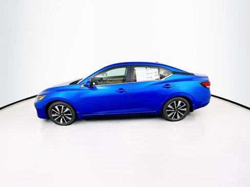 New 2025 Nissan Sentra SV image 4