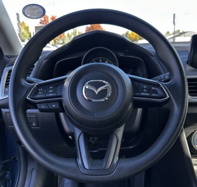 Used 2017 MAZDA MAZDA3 Sport image 21