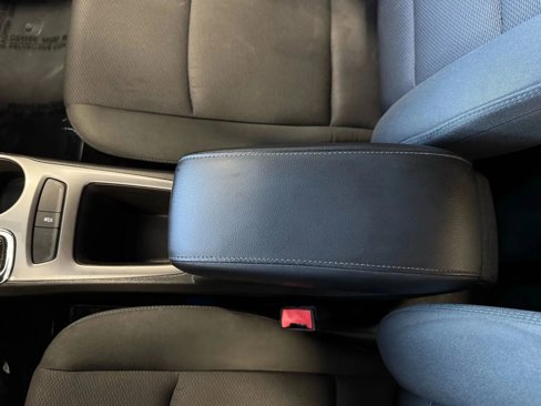 Used 2016 Chevrolet Cruze LT w/ Convenience Package image 37