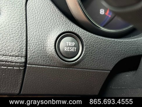 Used 2018 Subaru Outback 3.6R Touring image 23