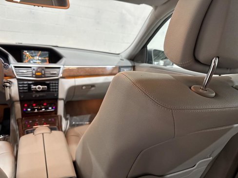 Used 2012 Mercedes-Benz E 350 Sedan image 56