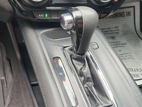 Used 2021 Honda HR-V Sport image 15