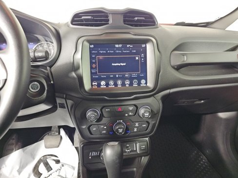 Certified 2023 Jeep Renegade Trailhawk image 18