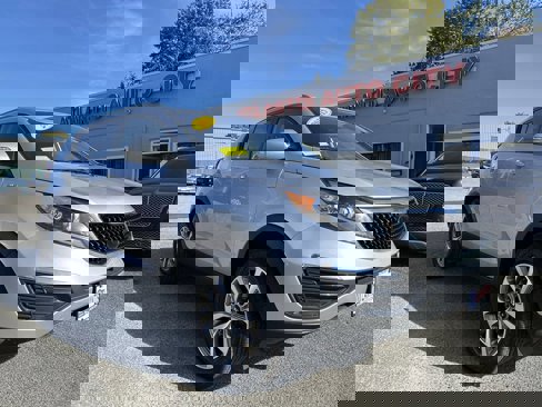 Used 2015 Kia Sportage LX image 3