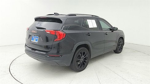 Used 2020 GMC Terrain SLE w/ Driver Convenience Package image 6