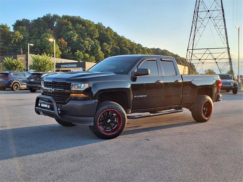 Used 2017 Chevrolet Silverado 1500 W/T w/ Black Out Edition image 2