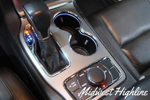 Used 2021 Jeep Grand Cherokee Limited image 29