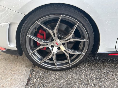 Used 2020 Hyundai Veloster N w/ Performance Package image 13