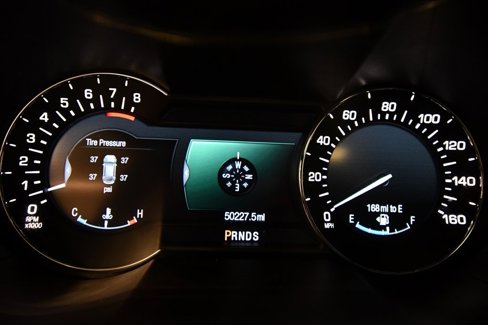 Used 2016 Lincoln MKX Select image 23