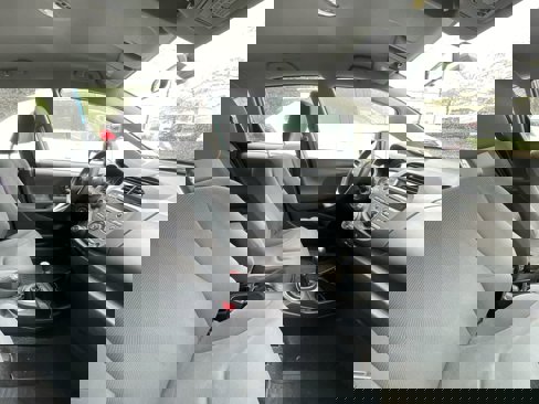Used 2012 Honda Fit image 5