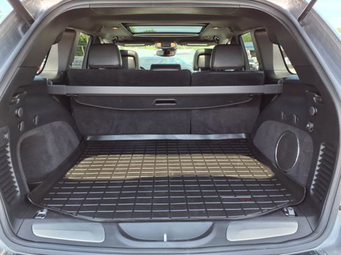 Used 2019 Jeep Grand Cherokee Overland image 13
