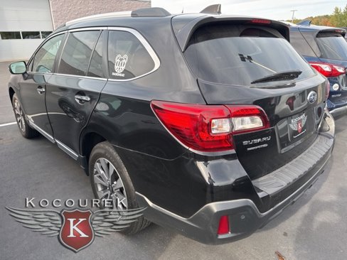 Used 2019 Subaru Outback 2.5i Touring image 4