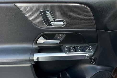 Certified 2021 Mercedes-Benz GLB 250 image 22