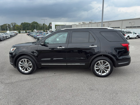 Certified 2018 Ford Explorer Limited w/ Equipment Group 301A image 8