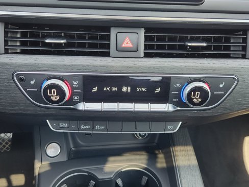 Used 2018 Audi A4 2.0T Ultra Premium w/ Convenience Package image 21