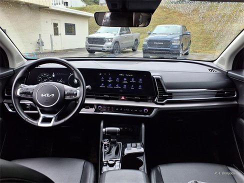 Used 2023 Kia Sportage SX image 13