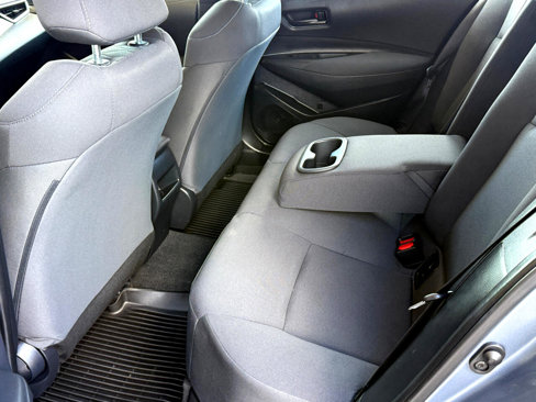 Used 2022 Toyota Corolla LE image 12