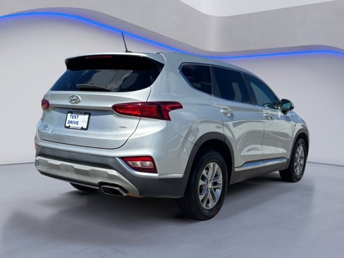 Used 2020 Hyundai Santa Fe SE image 10
