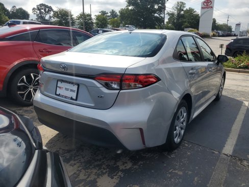 Used 2024 Toyota Corolla LE image 5