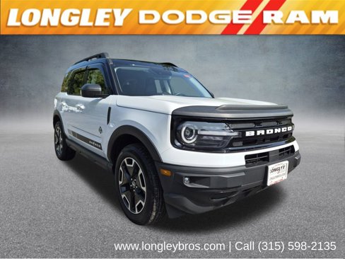 Used 2022 Ford Bronco Sport Outer Banks w/ Tech Package image 1