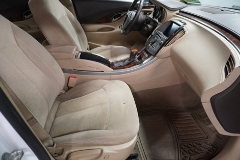 Used 2013 Buick LaCrosse image 25