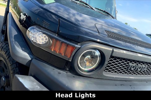 Used 2008 Toyota FJ Cruiser 4WD image 29