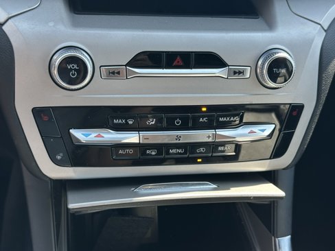 Used 2023 Ford Explorer XLT w/ Equipment Group 202A image 26