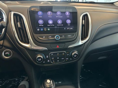 Used 2020 Chevrolet Equinox Premier image 23