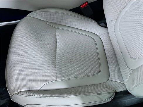 Used 2023 Hyundai Tucson Limited image 17