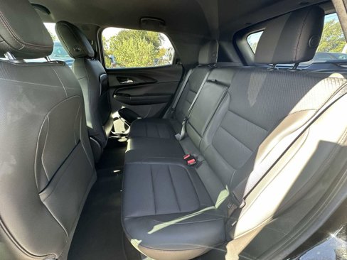 Certified 2023 Chevrolet TrailBlazer RS w/ Convenience Package image 17
