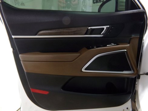 Used 2020 Kia Telluride SX w/ SX Prestige Package image 16