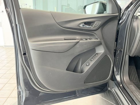 Used 2022 Chevrolet Equinox Premier image 14