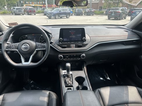 Used 2022 Nissan Altima 2.5 SR image 18