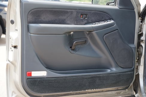 Used 2001 Chevrolet Silverado 2500 LS w/ Off-Road Skid Plate Pkg image 14