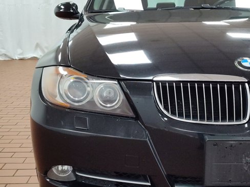 Used 2008 BMW 335xi Sedan image 11