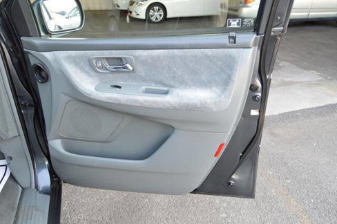 Used 2004 Honda Odyssey EX image 28