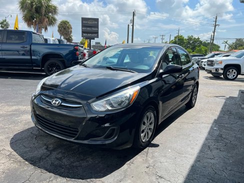 Used 2015 Hyundai Accent GLS image 5