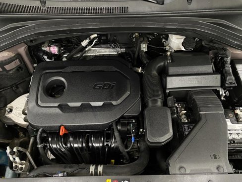 Used 2020 Hyundai Santa Fe SE image 12