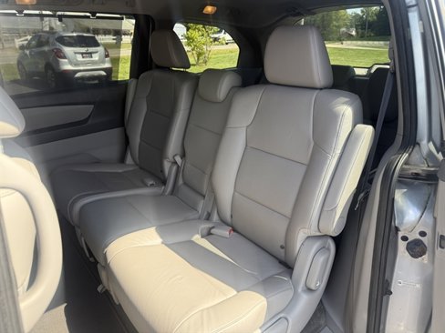 Used 2013 Honda Odyssey EX-L image 38