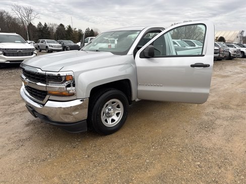 Used 2018 Chevrolet Silverado 1500 W/T w/ Chrome Bumper Package image 17
