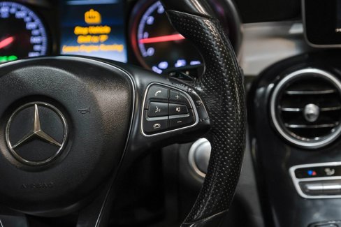 Used 2015 Mercedes-Benz C 300 Sedan image 17