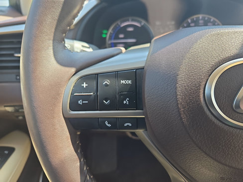 Used 2017 Lexus RX 450h AWD image 21