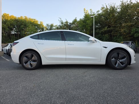 Used 2020 Tesla Model 3 Standard Range Plus image 19