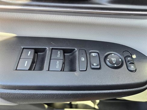 Used 2021 Honda CR-V EX-L image 26